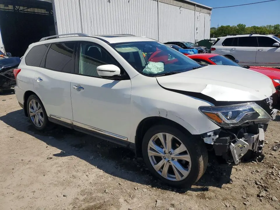 2018 NISSAN PATHFINDER PLATINUM  