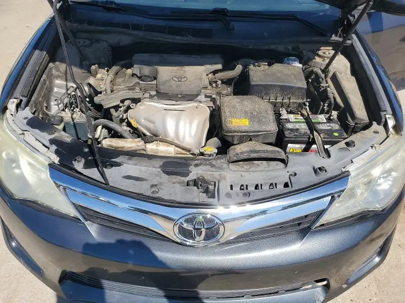 2014 TOYOTA CAMRY LE  