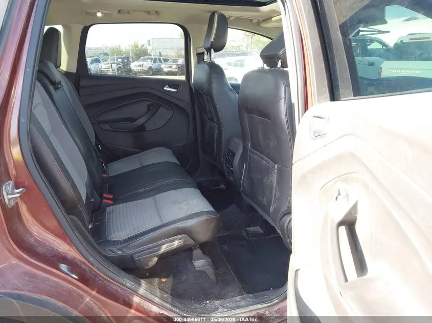 2018 FORD ESCAPE SE