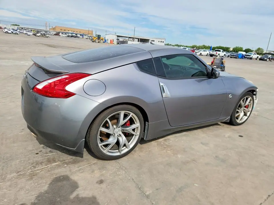 2013 NISSAN 370Z BASE  
