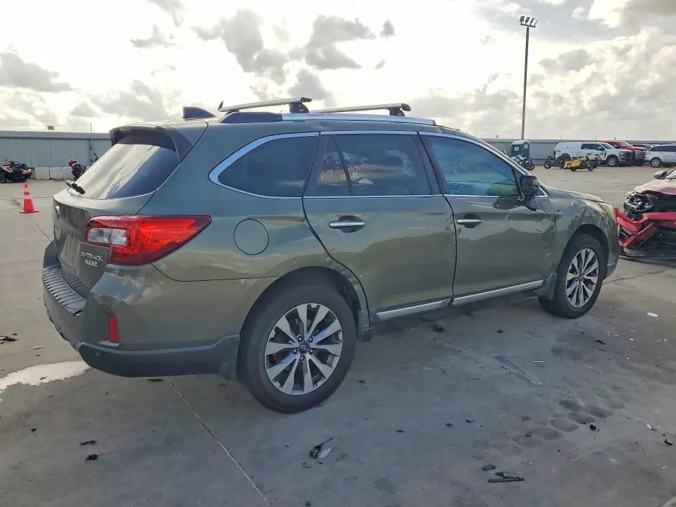 2017 SUBARU OUTBACK TOURING  