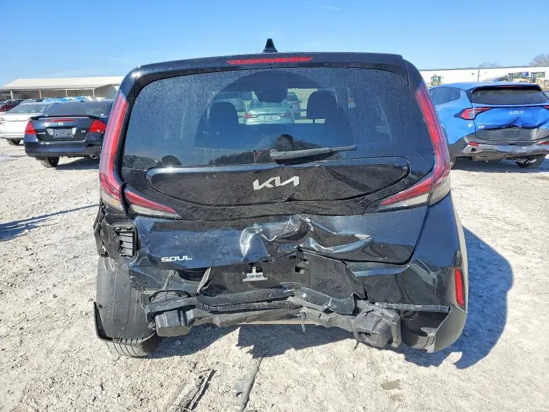 2024 KIA SOUL LX  
