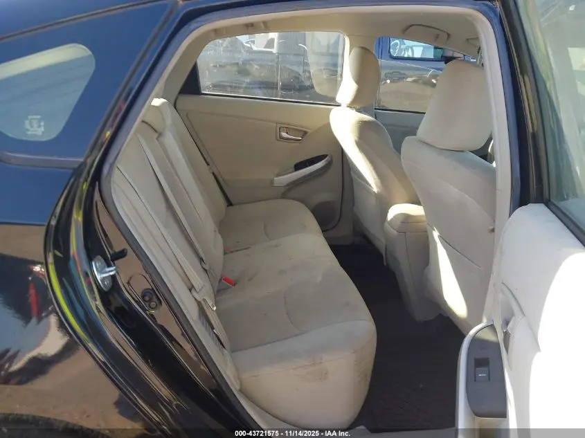 2015 TOYOTA PRIUS THREE