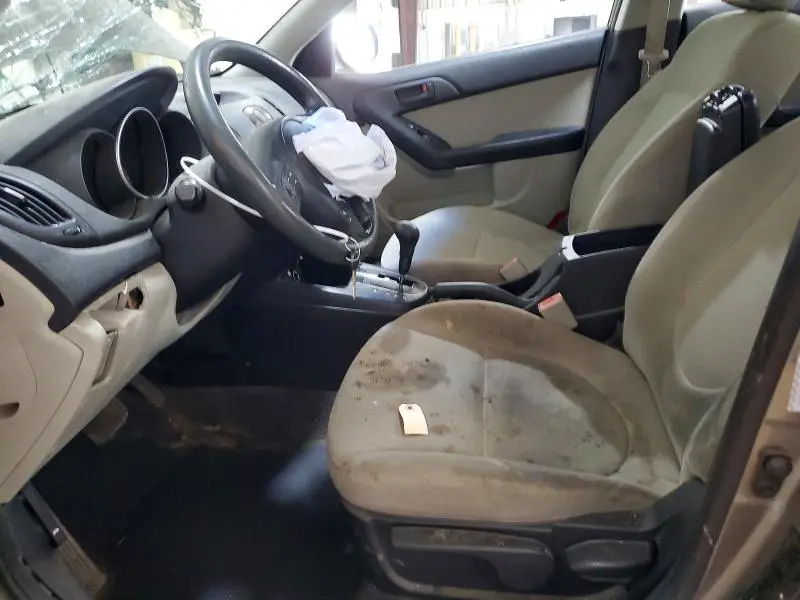 2010 KIA FORTE EX  