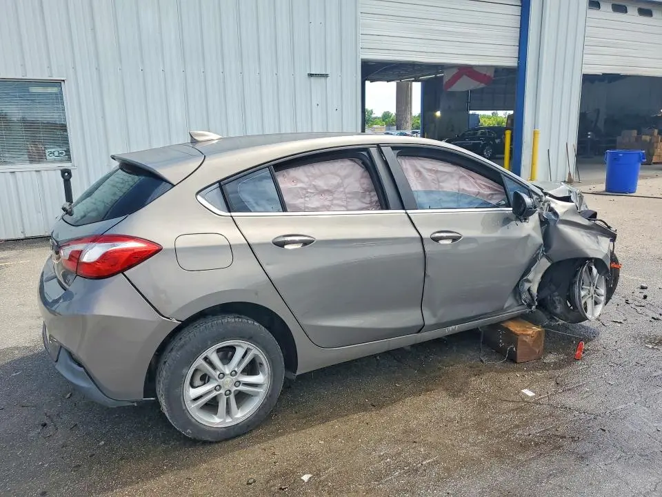 2017 CHEVROLET CRUZE LT  
