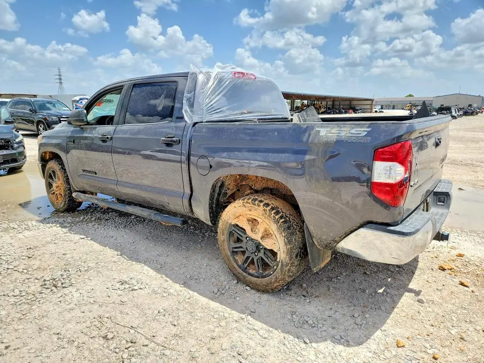 2020 TOYOTA TUNDRA SR5  
