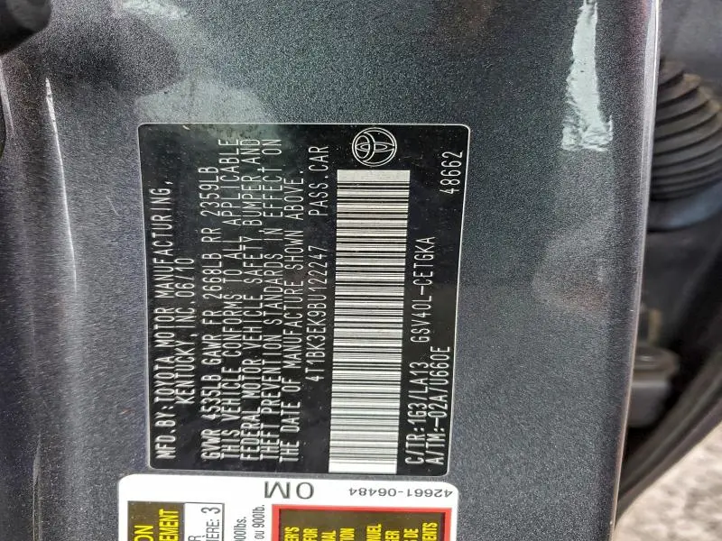 2011 TOYOTA CAMRY SE  