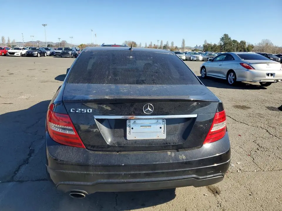 2013 MERCEDES-BENZ C 250  