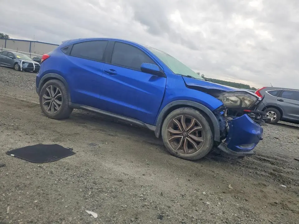 2018 HONDA HR-V LX  