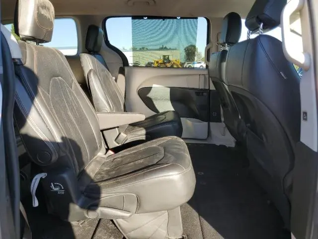 2017 CHRYSLER PACIFICA TOURING L  