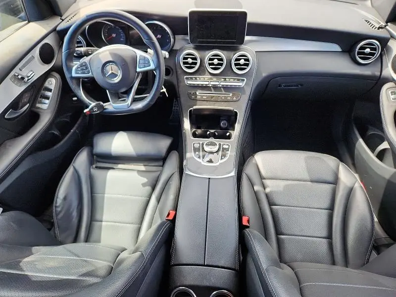 2019 MERCEDES-BENZ GLC 300  