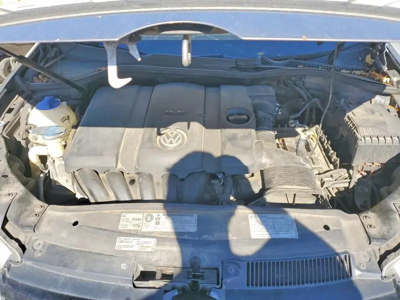 2013 VOLKSWAGEN GOLF   