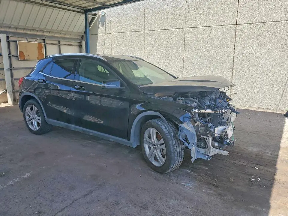 2019 MERCEDES-BENZ GLA 250  