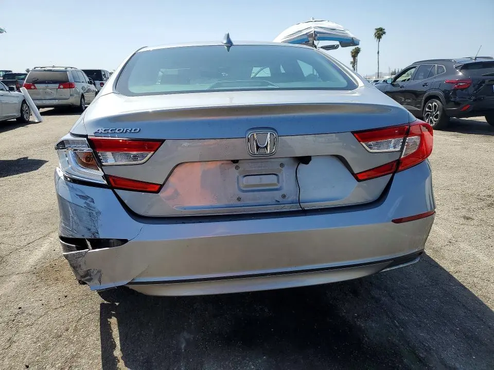 2019 HONDA ACCORD LX  