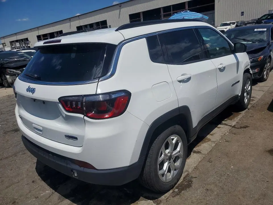 2025 JEEP COMPASS LATITUDE  