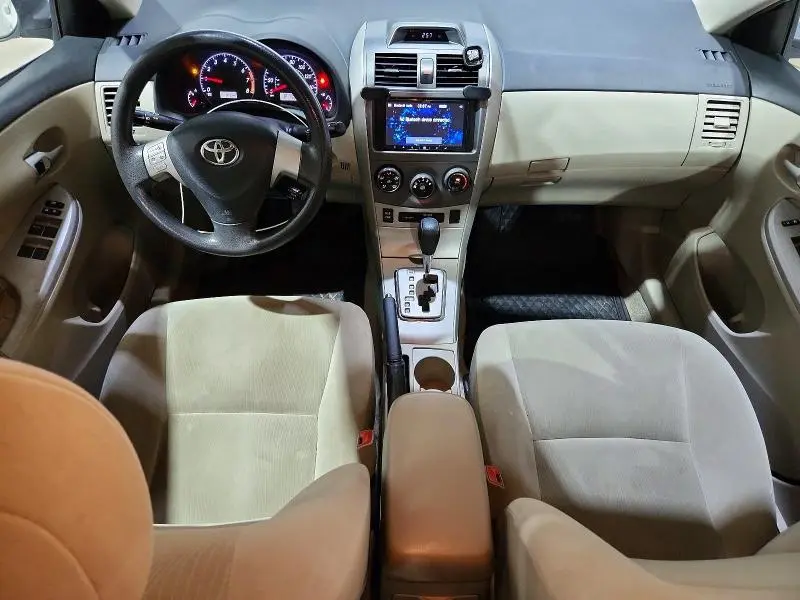 2013 TOYOTA COROLLA LE  