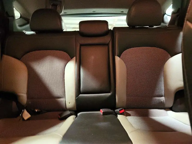 2010 HYUNDAI TUCSON GLS  
