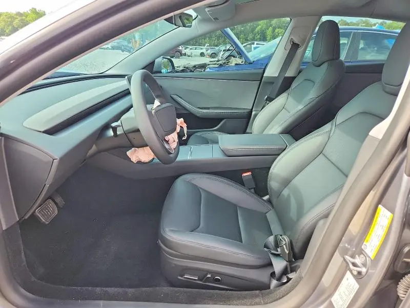 2026 TESLA MODEL 3   