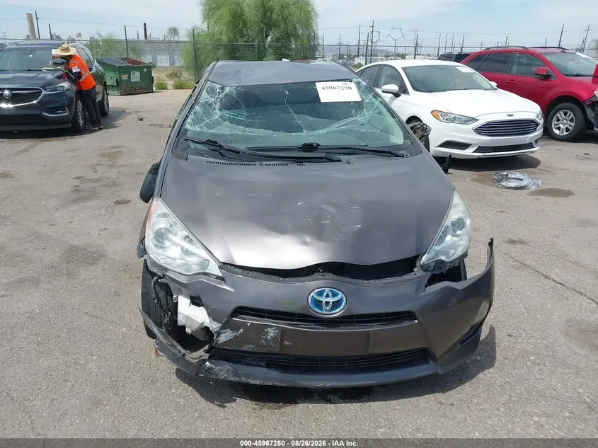 2013 TOYOTA PRIUS C TWO