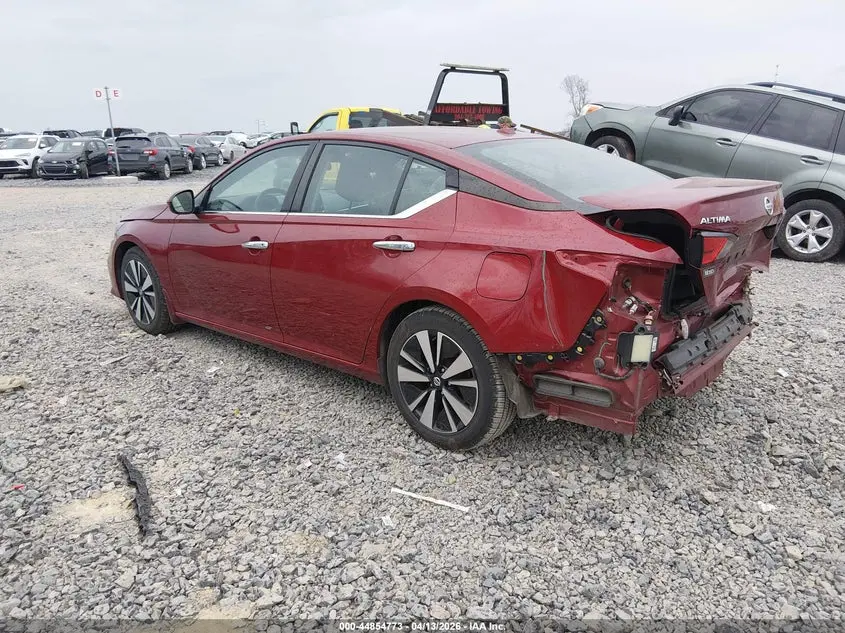 2022 NISSAN ALTIMA SV FWD