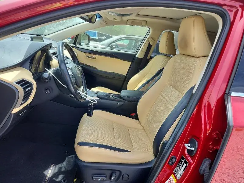 2015 LEXUS NX 200T  