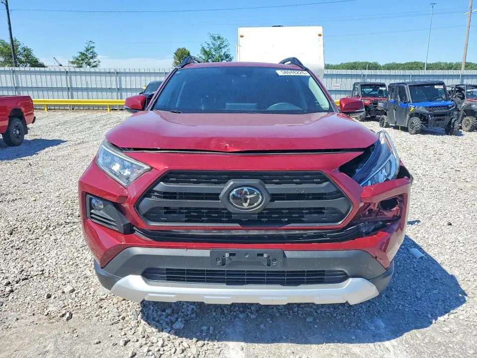 2019 TOYOTA RAV4   