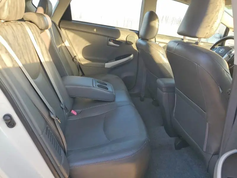2010 TOYOTA PRIUS IV  