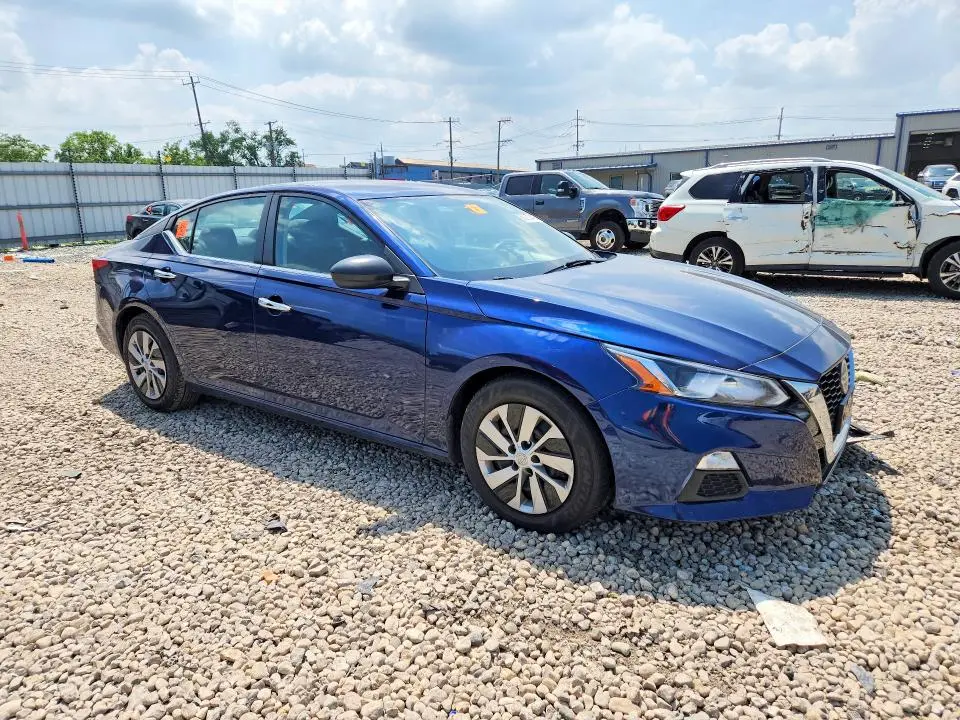 2020 NISSAN ALTIMA S  