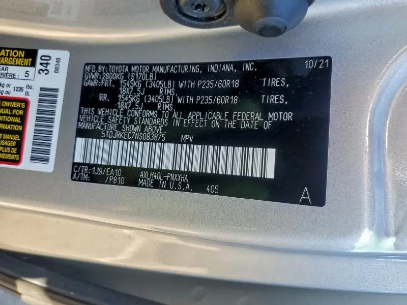 2022 TOYOTA SIENNA XLE  