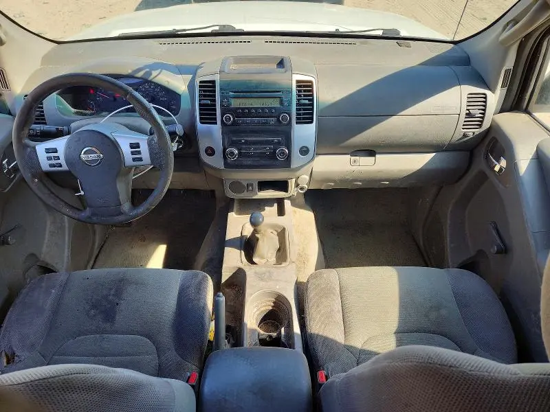 2016 NISSAN FRONTIER S  