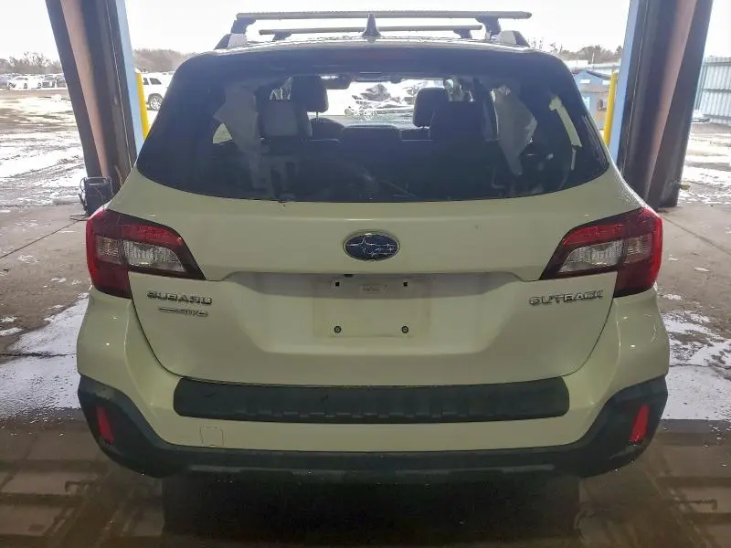 2019 SUBARU OUTBACK TOURING  