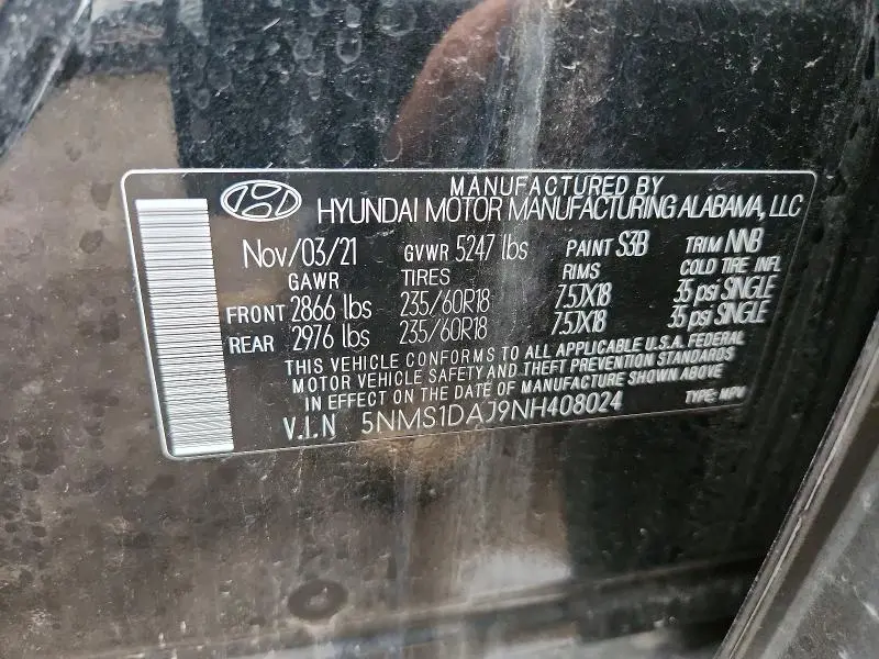 2022 HYUNDAI SANTA FE SE  