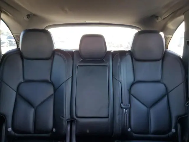 2012 PORSCHE CAYENNE   