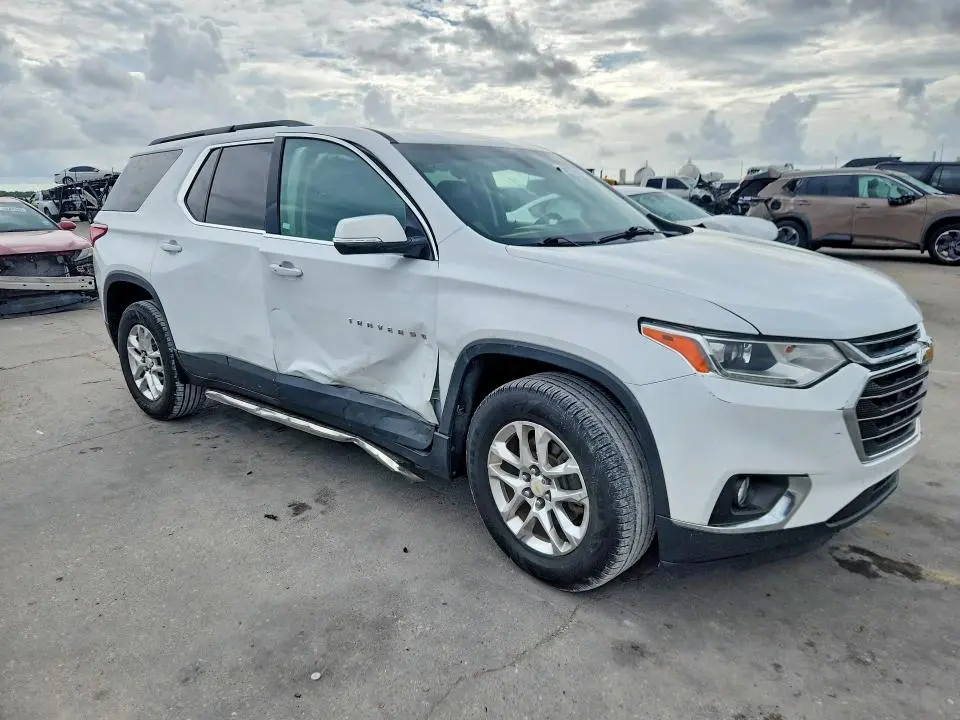 2019 CHEVROLET TRAVERSE LT  