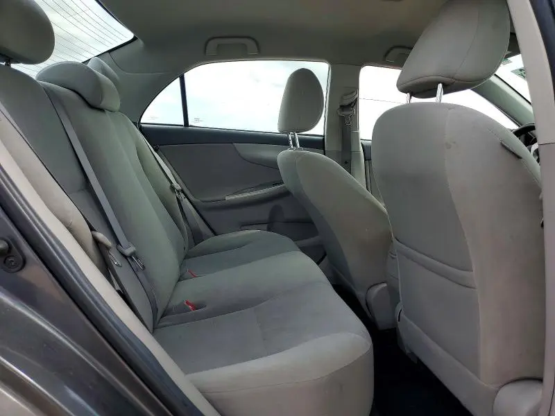 2012 TOYOTA COROLLA LE  
