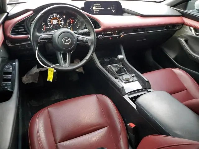 2024 MAZDA 3 PREMIUM  