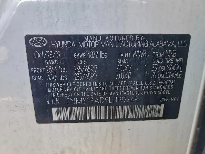 2020 HYUNDAI SANTA FE SE  