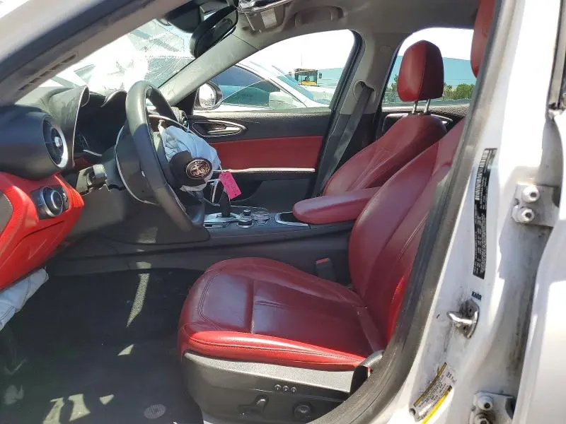 2020 ALFA ROMEO GIULIA   