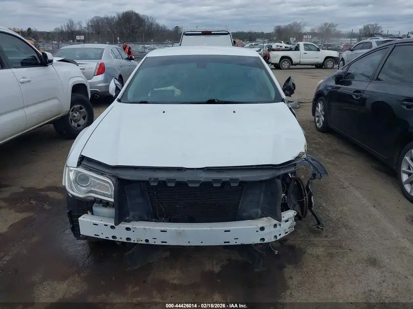2015 CHRYSLER 300 LIMITED