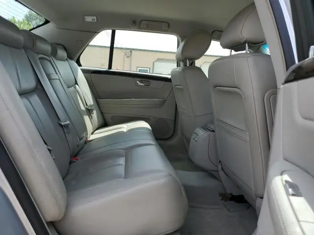 2010 CADILLAC DTS   