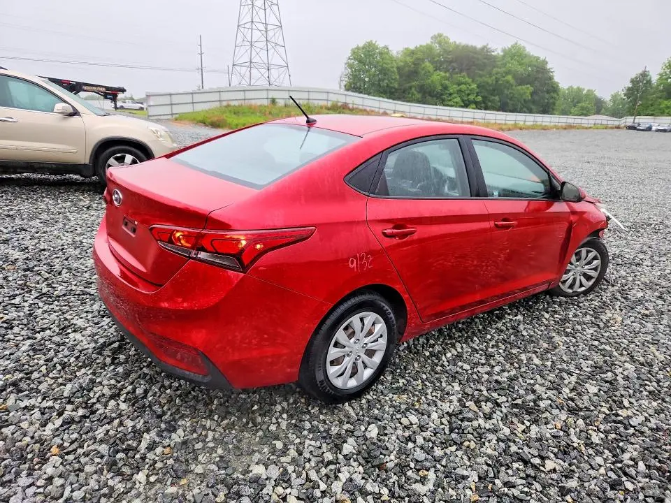 2020 HYUNDAI ACCENT SE  