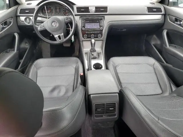 2014 VOLKSWAGEN PASSAT SE  