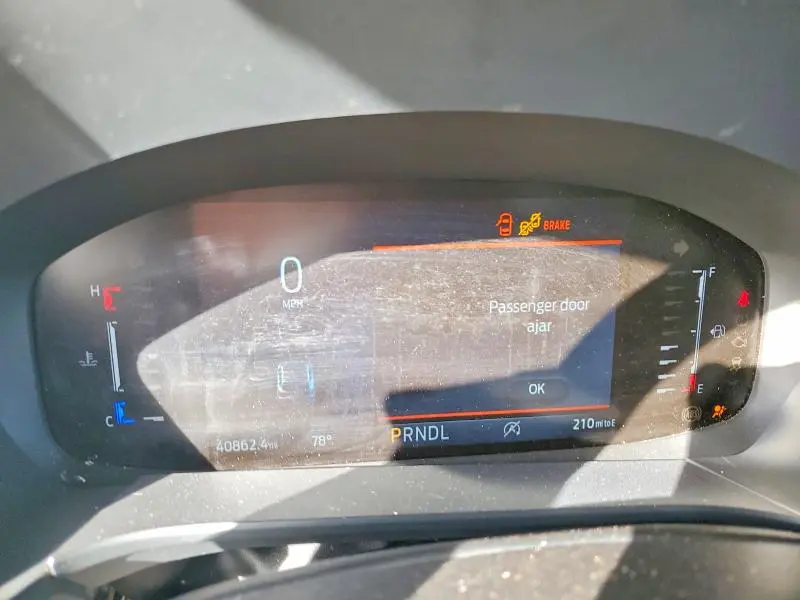 2023 FORD ESCAPE ST LINE  