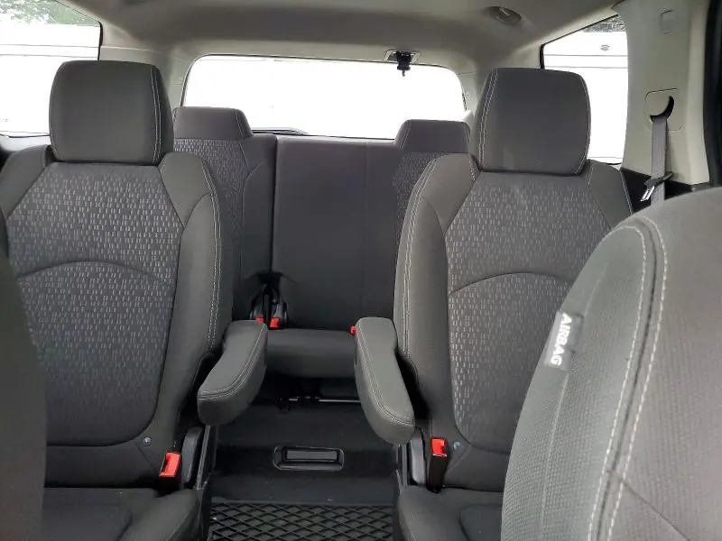 2016 GMC ACADIA SLE  