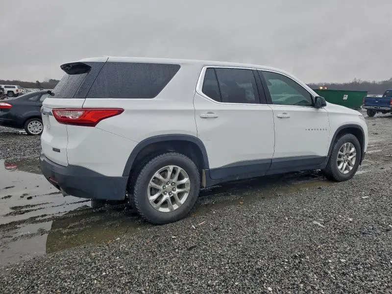 2020 CHEVROLET TRAVERSE LS  