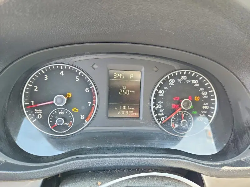 2014 VOLKSWAGEN PASSAT S  