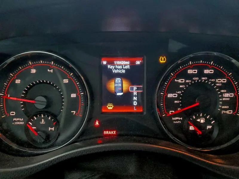 2014 DODGE CHARGER SXT  