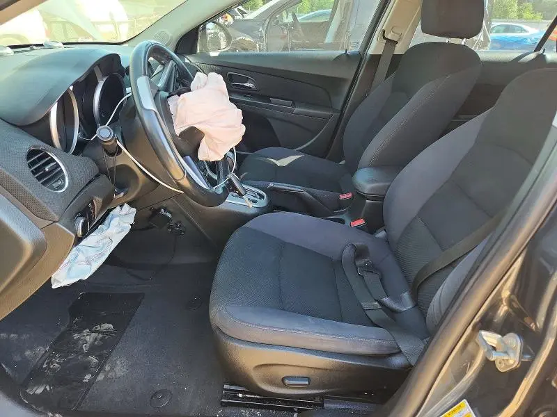 2013 CHEVROLET CRUZE LT  