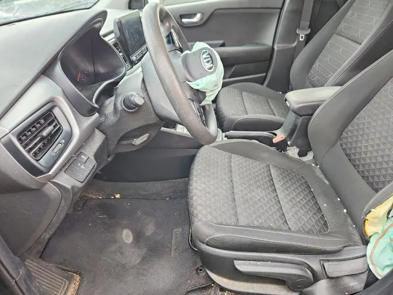 2021 KIA RIO S  