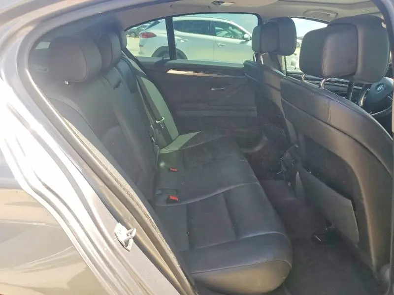 2013 BMW 528 I  
